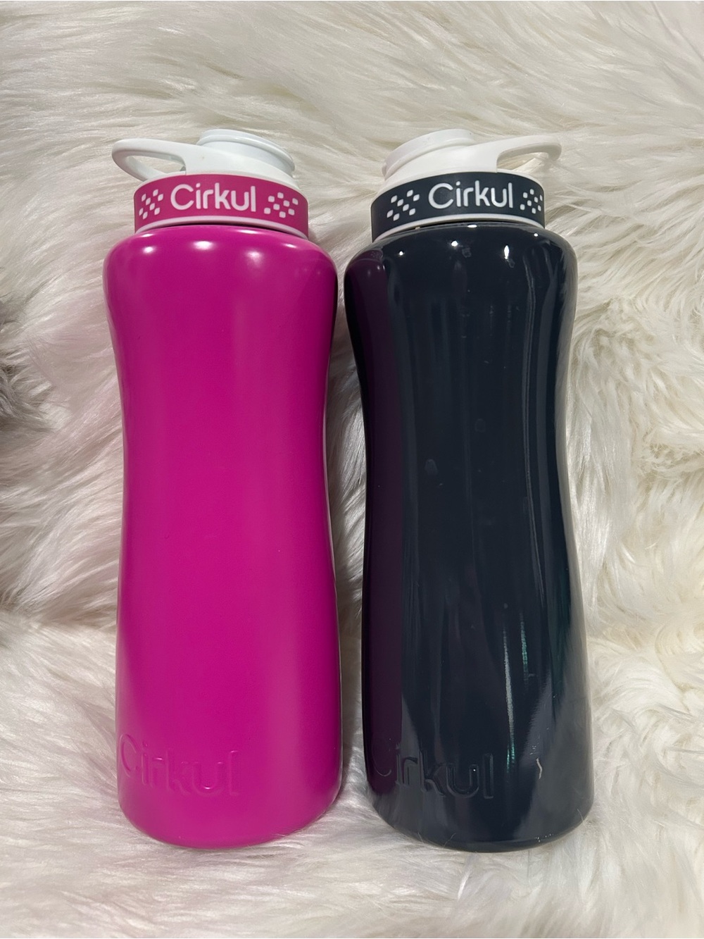 Cirkul Water Bottle Duo - Pink & Charcoal 32 oz.